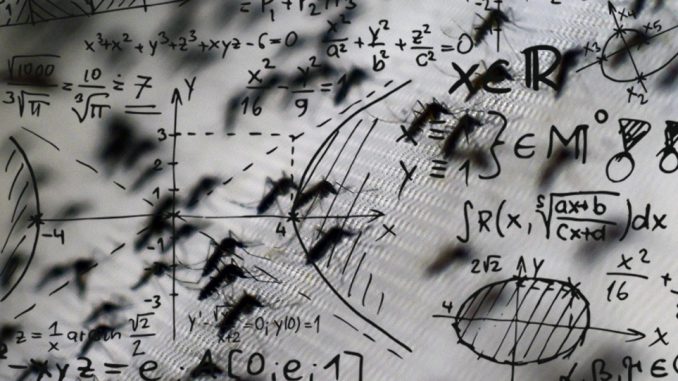 Epidemiologia Matemática, uma Aplicação nos Casos da Dengue